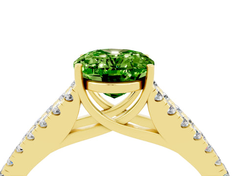 Yellow gold Oval Cut Peridot Split Shank Pavé Engagement Ring with Four-Prong Setting_39