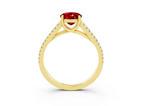 Yellow gold Oval Cut Ruby Solitaire Engagement Ring with Split Shank Pavé Band_3