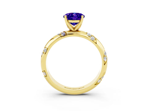 Yellow gold Oval Cut Solitaire Diamond Engagement Ring with Twisted Pave Band and Four-Prong Setting_3