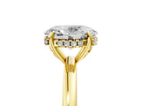 Yellow gold Oval Cut Solitaire Diamond Ring with Prong Setting and Plain Band_24