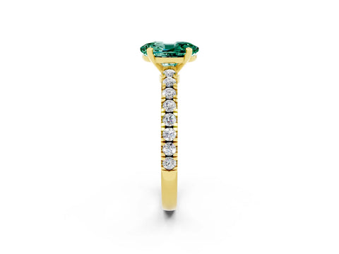 Yellow gold Oval Cut Solitaire Diamond with Pavé Band and Four-Prong Setting_2
