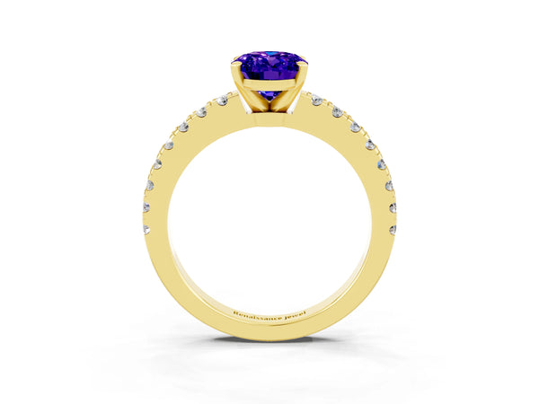 Yellow gold Oval Cut Solitaire Tanzanite with Pavé Band and Four-Prong Setting