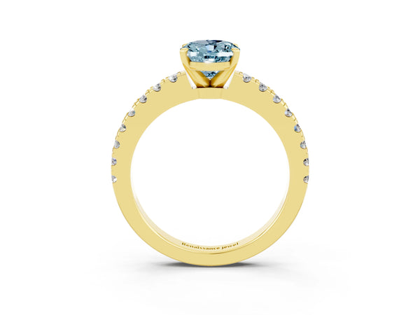 Yellow gold Oval Cut Solitaire Aquamarine with Pavé Band and Four-Prong Setting