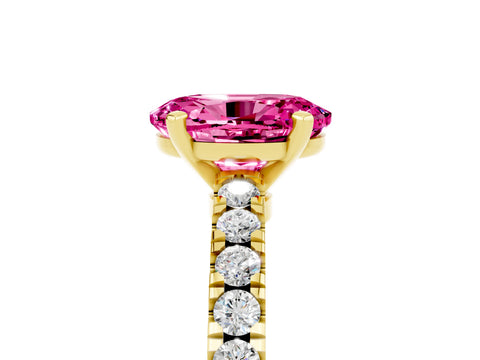 Yellow gold Oval Cut Solitaire Diamond with Pavé Band and Four-Prong Setting_5