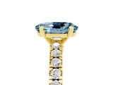 Yellow gold Oval Cut Solitaire Diamond with Pavé Band and Four-Prong Setting_5