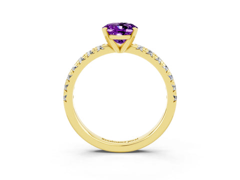 Yellow gold Oval Cut Solitaire Pave Diamond Engagement Ring with Four-Prong Setting_3