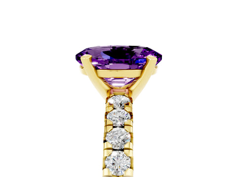 Yellow gold Oval Cut Solitaire Pave Diamond Engagement Ring with Four-Prong Setting_5