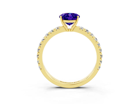 Yellow gold Oval Cut Tanzanite Pavé Solitaire Engagement Ring with Four-Prong Setting_15