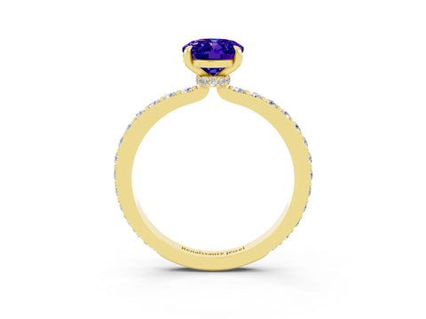 Yellow gold Oval Cut Tanzanite Ring with Pavé Band and Four-Prong Setting_3
