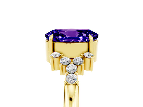 Yellow gold Oval Cut Tanzanite Ring with Side Stones and Four-Prong Setting_77