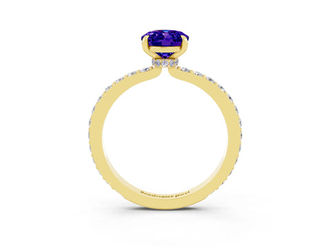Yellow gold Oval Cut Tanzanite Solitaire Engagement Ring with Pavé Band and Four-Prong Setting_3
