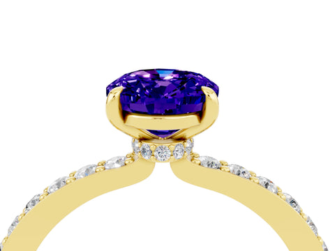 Yellow gold Oval Cut Tanzanite Solitaire Engagement Ring with Pavé Band and Four-Prong Setting_4