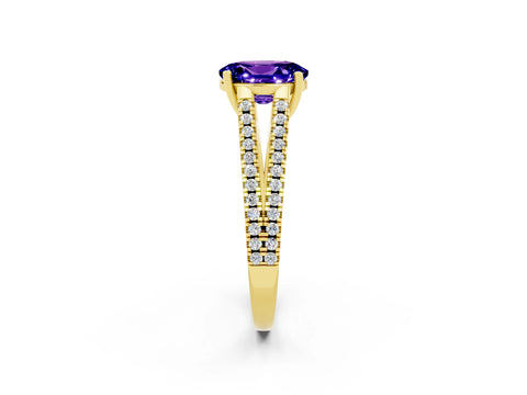 Yellow gold Oval Cut Tanzanite Solitaire Engagement Ring with Split Shank Pavé Band_2