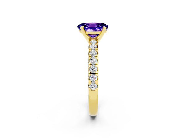 Yellow gold Oval Cut Tanzanite Solitaire Pavé Engagement Ring with Round Band and Prong Setting