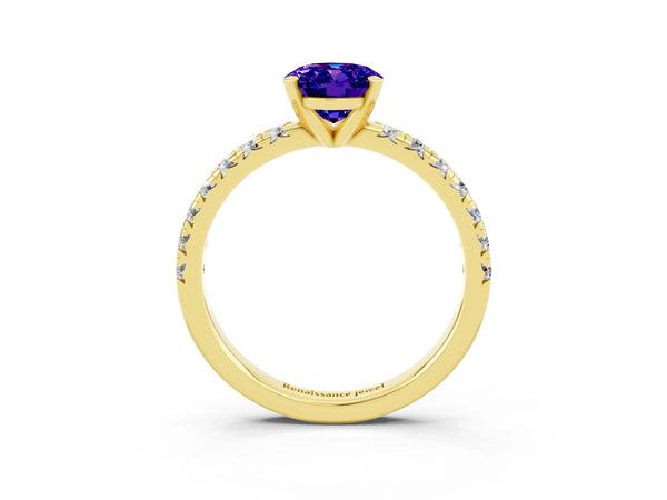 Yellow gold Oval Cut Tanzanite Solitaire Pavé Engagement Ring with Round Band and Prong Setting