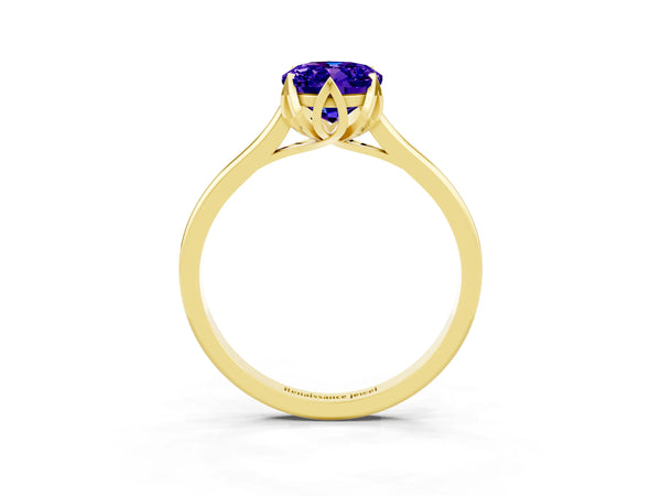Yellow gold Oval Cut Tanzanite Solitaire Ring with Flower Prong Setting and Classic Band