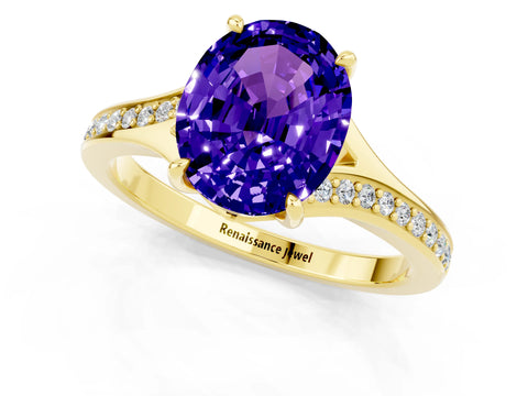 Yellow gold Oval Cut Tanzanite Solitaire Ring with Pavé Band and Prong Setting_13