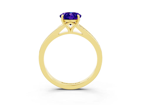 Yellow gold Oval Cut Tanzanite Solitaire Ring with Pavé Band and Prong Setting_3