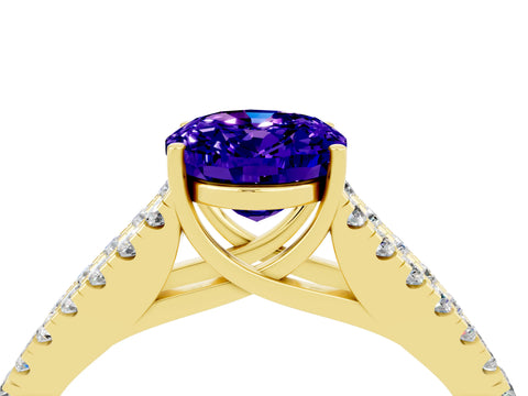 Yellow gold Oval Cut Tanzanite Split Shank Pavé Engagement Ring with Four-Prong Setting_16
