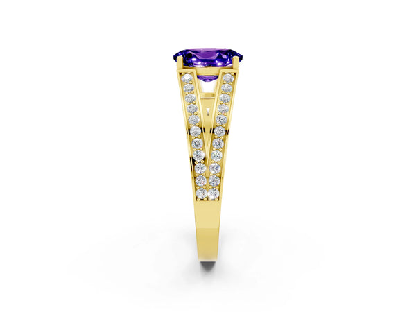 Yellow gold Oval Cut Tanzanite Split Shank Ring with Pavé Band and Four-Prong Setting