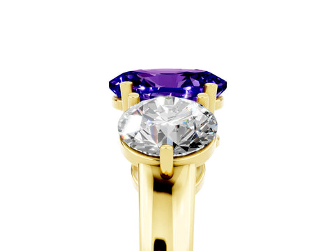 Yellow gold Oval Cut Tanzanite Three-Stone Ring with Prong Setting and Classic Band_5
