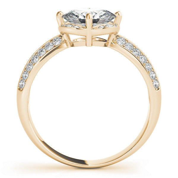 Yellow gold Oval Halo Diamond Split Shank Ring with Four-Prong Setting 2