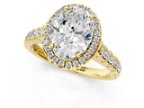 Yellow gold Oval Halo Pavé Diamond Engagement Ring with Four-Prong Setting_27