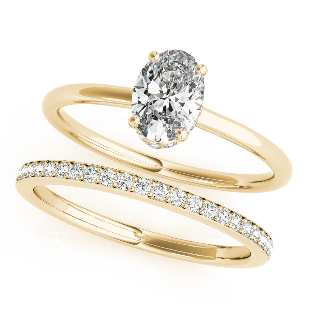Yellow gold Oval Solitaire Diamond Ring with Thin Band and Four-Prong Setting 1