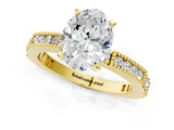 Yellow gold Oval Solitaire with Pavé Band and Four-Prong Setting_332
