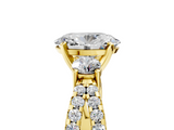 Yellow gold Oval Three-Stone Diamond Ring with Pavé Split Shank and Four-Prong Setting_121