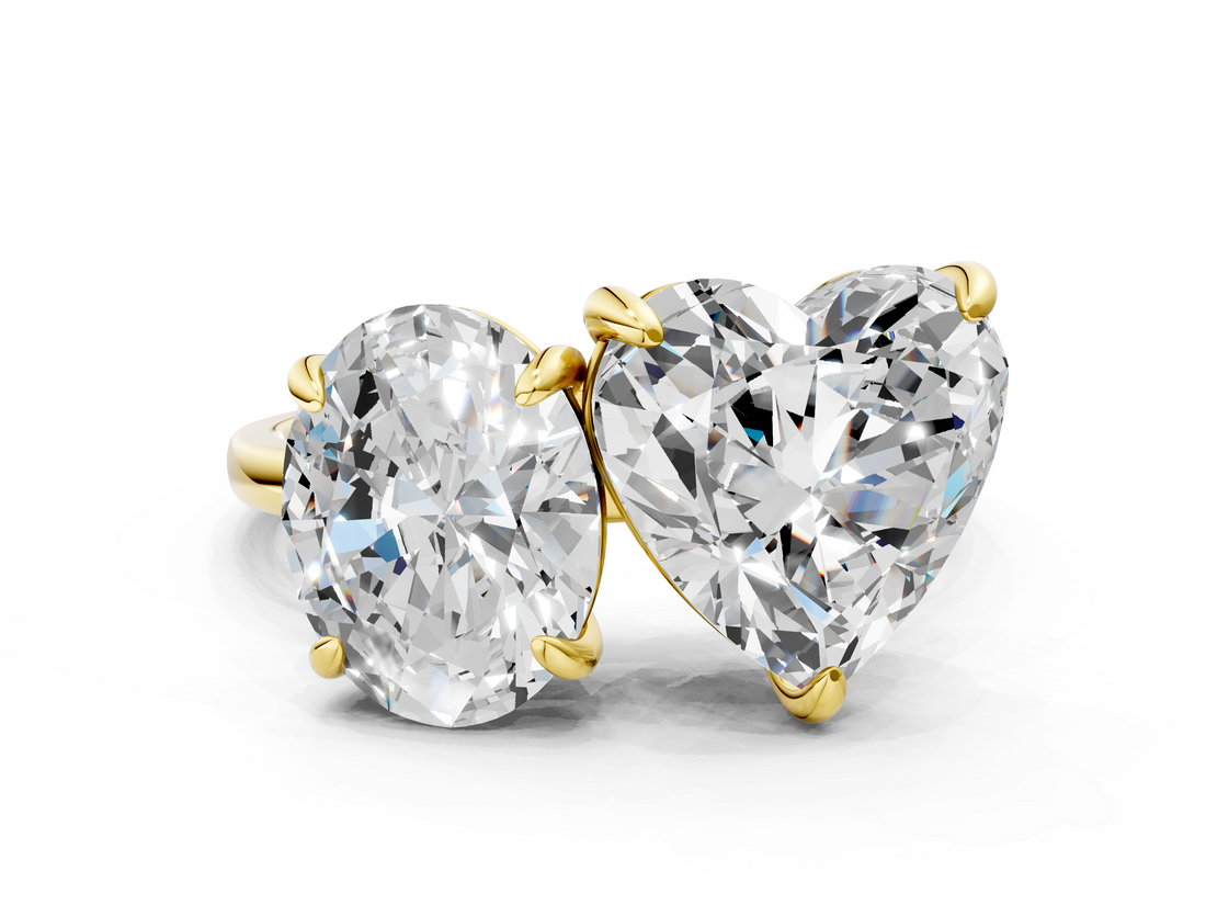 Yellow gold Oval and Heart Toi Moi Ring with Prong Setting and Plain Band_13