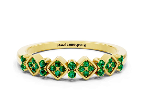 Yellow gold Pavé Cushion Emerald Cluster Eternity Band with Prong Setting_18