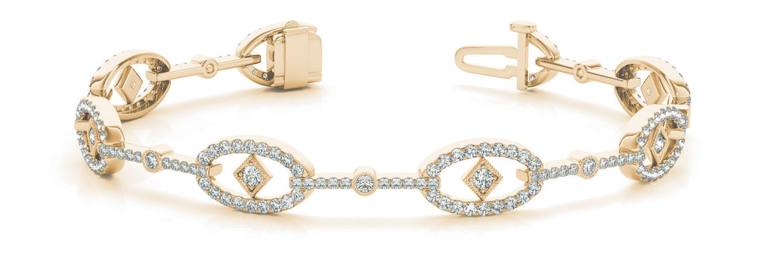 Yellow gold Pavé Diamond Oval Link Bracelet with Round Brilliant Cut Stones and Four-Prong Setting