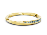 Yellow gold Pavé Round Aquamarine Twist Band_25