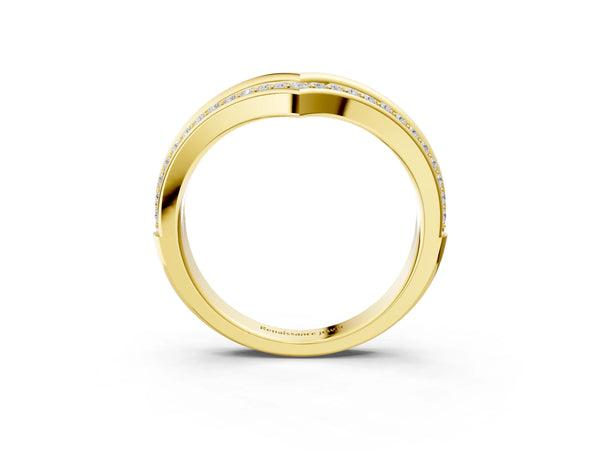 Yellow gold Pavé Round Diamond Chevron Band with Channel Setting