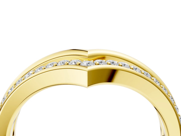 Yellow gold Pavé Round Diamond Chevron Band with Channel Setting