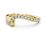 Yellow gold Pavé Round Diamond Chevron Band with Prong Setting