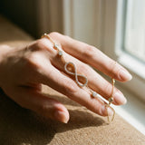Yellow gold Pavé Round Diamond Infinity Chain Bracelet with Bezel Setting_16