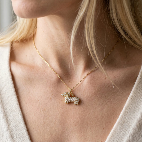 Yellow gold Pavé Round Diamond Prong-Set Dachshund Pendant