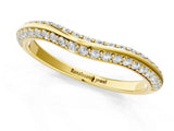 Yellow gold Pavé Round Diamond Wave Band with Shared Prong Setting_3