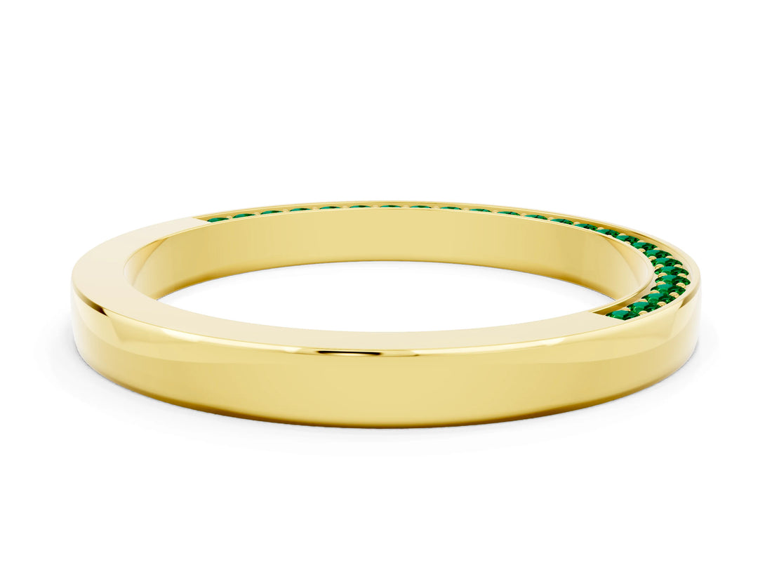 Yellow gold Pavé Round Emerald Channel Set Band_18