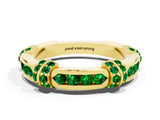 Yellow gold Pavé Round Emerald Link Band with Bezel Setting_30