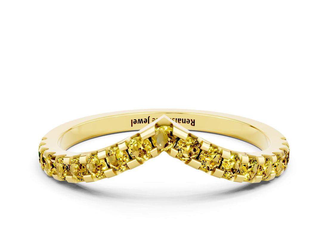 Yellow gold Pavé Round Yellow Sapphire Chevron Band with Shared Prong Setting_18