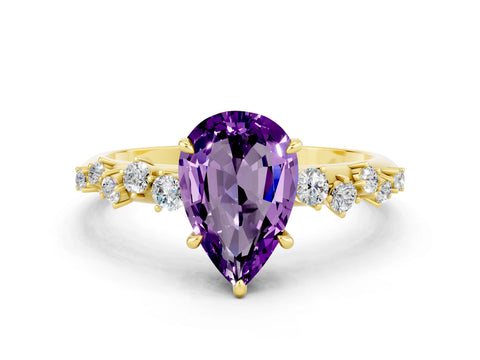 Yellow gold Pear Cut Amethyst Cluster Side Stone Solitaire Ring with Prong Setting_24