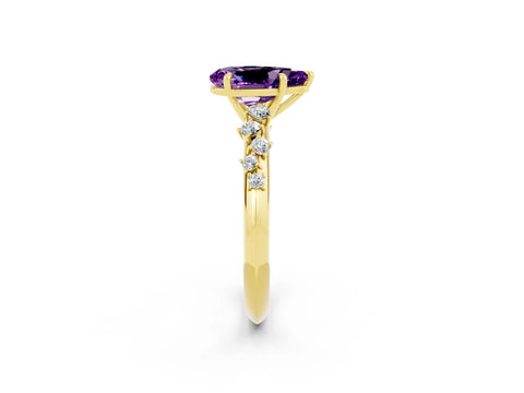 Yellow gold Pear Cut Amethyst Cluster Side Stone Solitaire Ring with Prong Setting_26