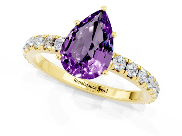 Yellow gold Pear Cut Amethyst Pavé Solitaire Engagement Ring with Four-Prong Setting