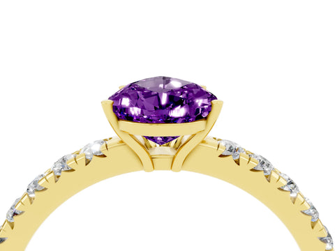 Yellow gold Pear Cut Amethyst Pavé Solitaire Engagement Ring with Four-Prong Setting_16