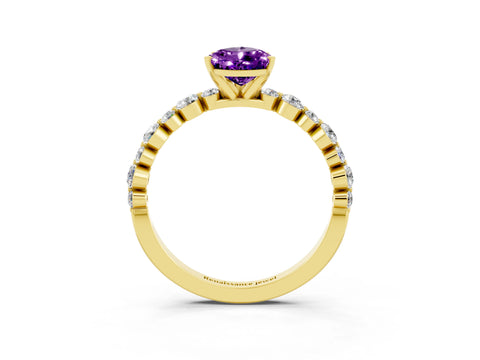 Yellow gold Pear Cut Amethyst Prong Set Engagement Ring with Pavé Band_3