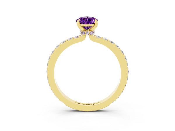 Yellow gold Pear Cut Amethyst Solitaire Engagement Ring with Pavé Band and Four-Prong Setting