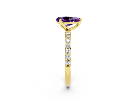 Yellow gold Pear Cut Amethyst Solitaire Engagement Ring with Pavé Band and Prong Setting_2
